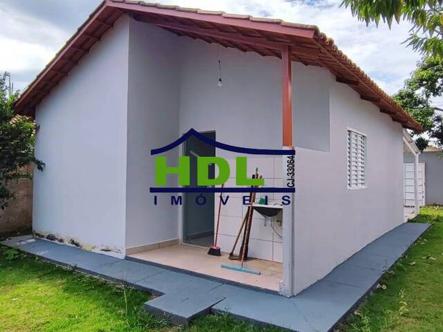 Casa para Venda em Hidrolândia - 5